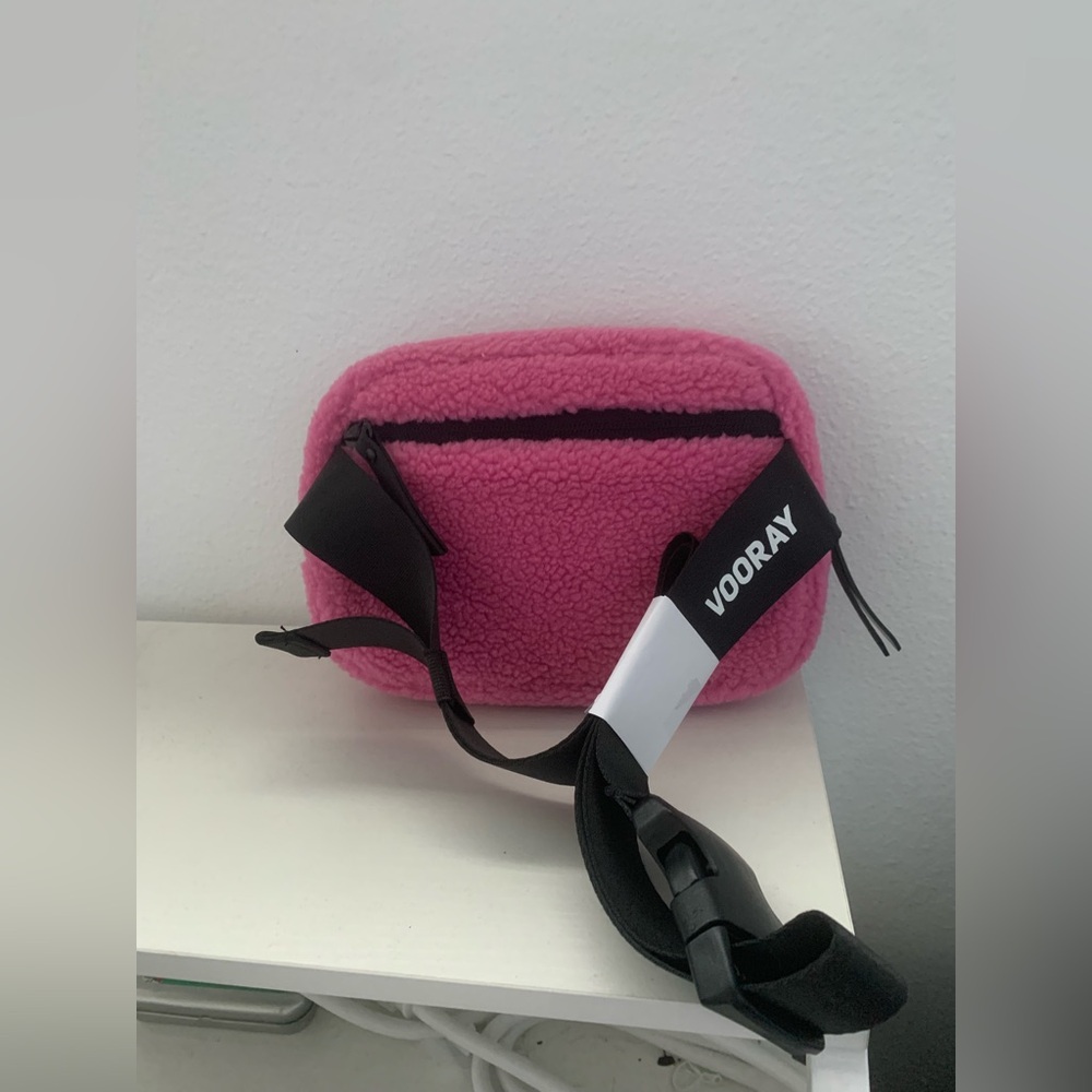 Vooray x Barbie Pink Fuzzy Quinn Belt Bag - Picture 2 of 4